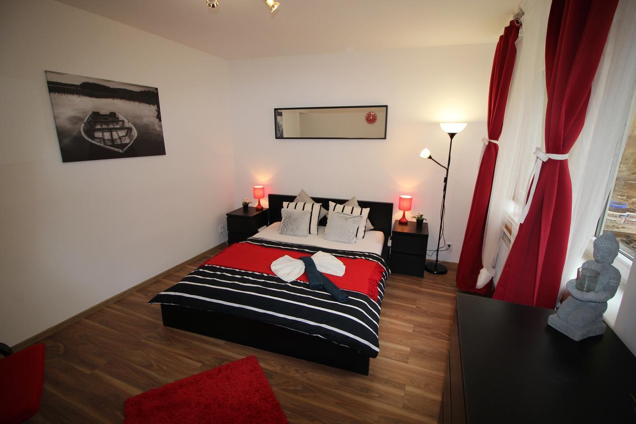 Smart City Prague Apartment Exterior foto